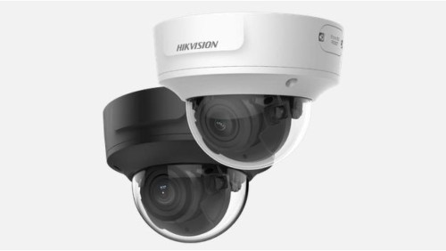 Kamera IP Hikvision w obudowie kopułkowej. Rozdzielczość 4MP. Zasięg IR do 30m. Slot na kartę pam...