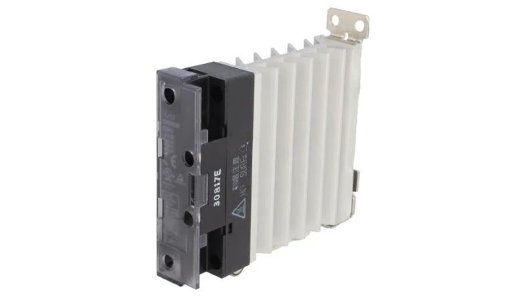 G3PJ215BDC1224 Przekaźnik: półprzewodnikowy Uster: 12÷24VDC 15A 24÷240VAC