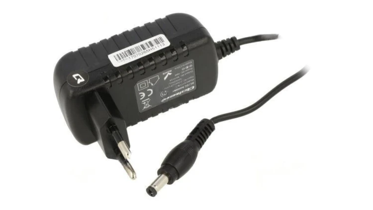 ZSI-51113 Zasilacz impulsowy: sieciowy, wtykowy, 9VDC, 2A, 18W
