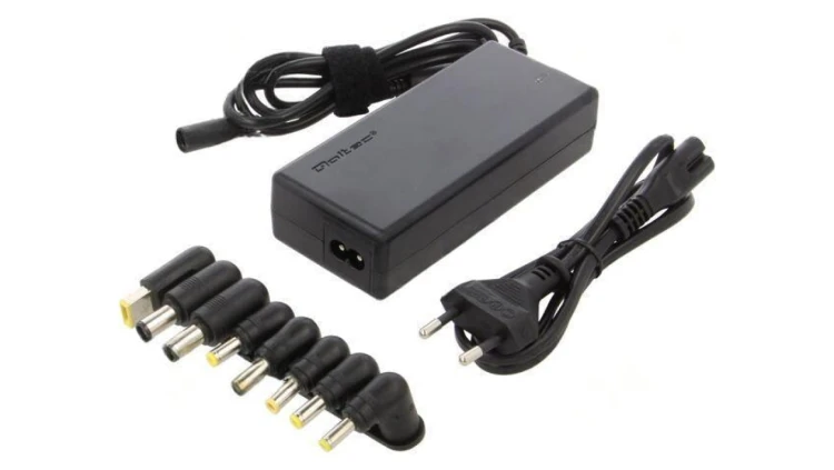 ZSI-50012 Zasilacz impulsowy: 18,5VDC, 4,9A, 90W, 220-240VAC