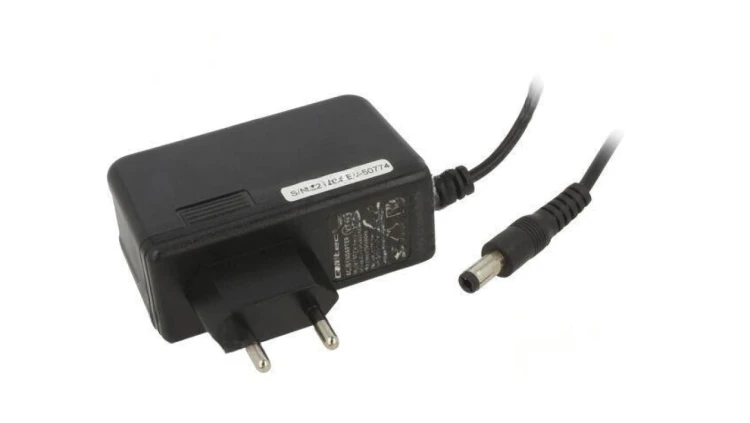 ZSI-50774 Zasilacz impulsowy: sieciowy, wtykowy, 5VDC, 3A, 15W