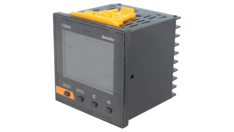 CX6M-2P2 Licznik elektroniczny z wyświetlaczem LCD, czas/impulsy, OUT:SPST, IN:NPN,PNP