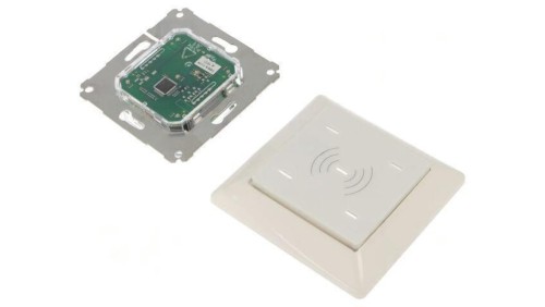 T4WK-B01EU7 Czytnik RFID 9÷30V RS485,USB,WIEGAND antena Zasięg: 100mm