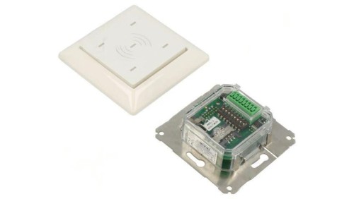 T4WK-F01EU7-P Czytnik RFID 4,3÷5,5V,9÷30V RS232,RS485,USB,WIEGAND antena