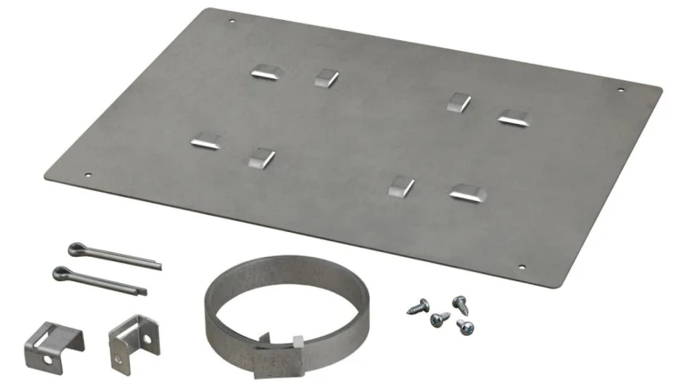 Opaska zaciskowa OZB4 z blachą montażową 300x220mm do montażu obudowy hermetycznej na słupach, masztach