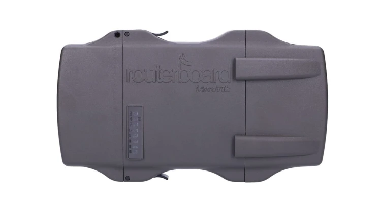 Urządzenie klienckie RB922UAGS-5HPacD-NM, 5GHz, 1x RJ45 1000Mb/s, 1x SFP, 1x miniPCIe, 1x USB MikroTik NetMetal 5