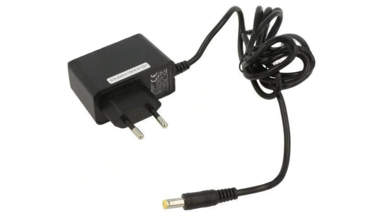 ZSI-51021 Zasilacz impulsowy: sieciowy, wtykowy, 5VDC, 1A, 5W
