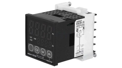 E5CB-Q1TC Moduł typu regulator temperatury z wyjściami typu SSR i SPST-NO, montowany na panel
