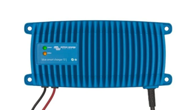 Ładowarka Blue Smart IP67 12/25 (1) - BPC122547006