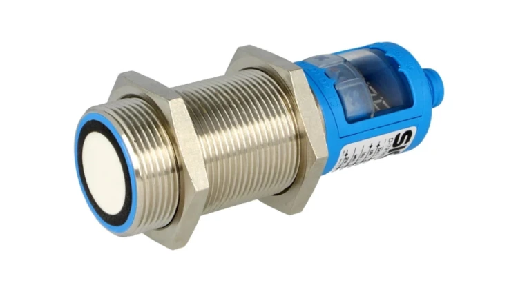 Czujnik ultradźwiękowy prosty Zasięg 200÷1300mm UM30-213111