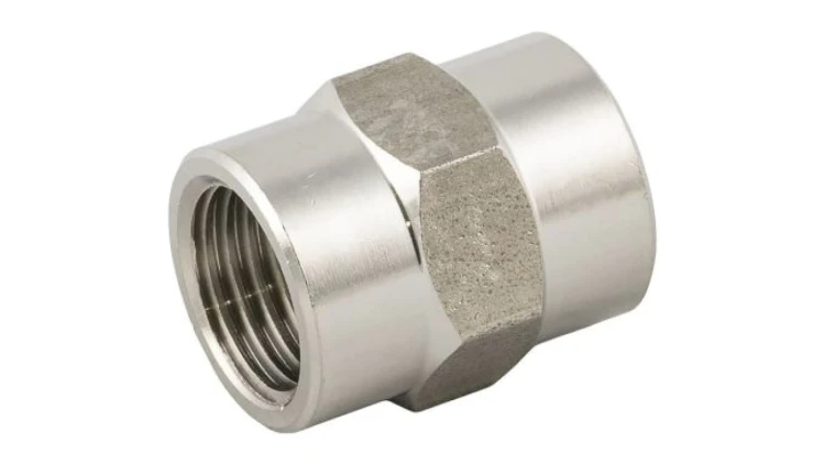 Adapter gwintowany typu przejściówka