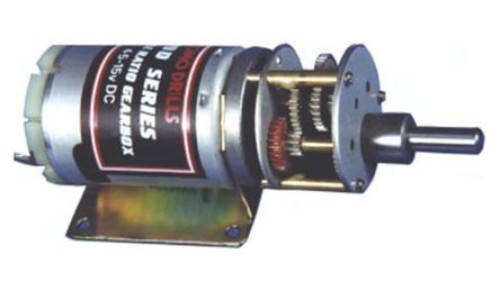 Motoreduktor DC, 1.42 A, 12,8 W, 120 obr./min, 29 Ncm, RS PRO