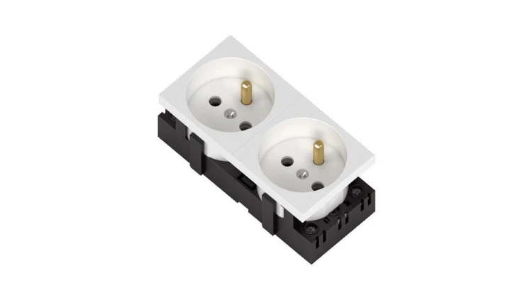 Gniazdo elektryczne standard 2B 2x2P+Z bez blokady białe podwójne 1 szt. 333528
