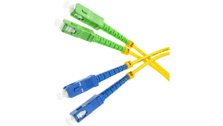 Patchcord światłowodowy FO SM SC/APC-SC/UPC duplex 9/125 2m