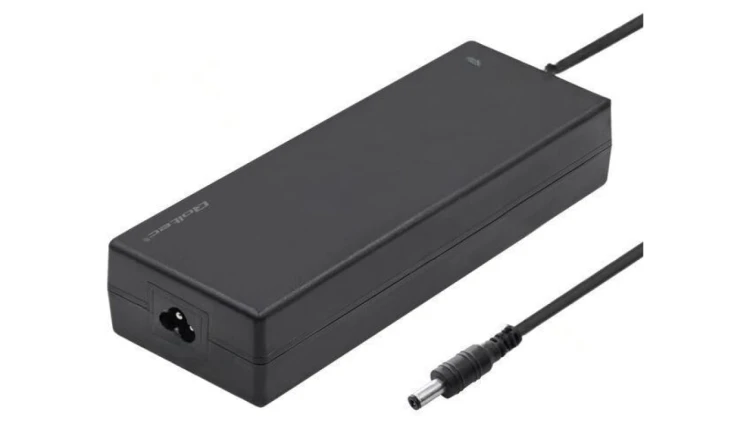 ZSI-50798 Zasilacz impulsowy: 12VDC, 10A, 5,5/2,5, 120W, 220-240VAC