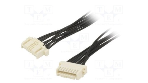 PIN 8 żeńskie 1,5mm 15135-0806