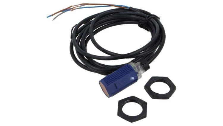 Czujnik fotoelektryczny prosty Zasięg 0...7m PNP Uzas 10...30VDC XUB9APXNL2