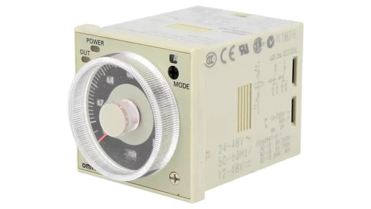 H3CR-A8/24AC/DC Przekaźnik czasowy 0,05s÷300h DPDT 250VAC/5A Uzas: 24÷48VAC