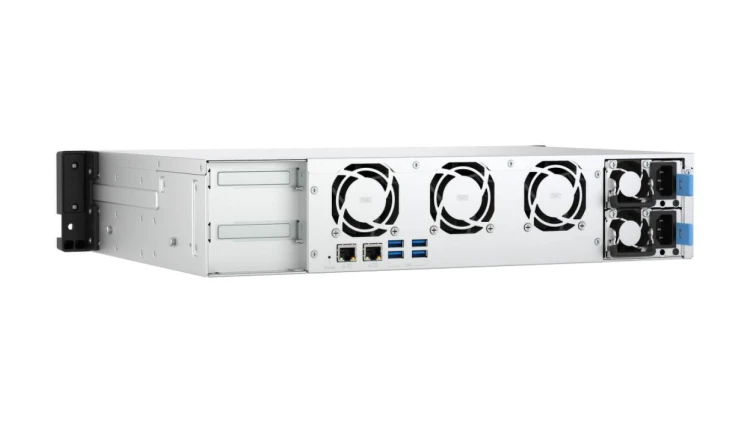 QNAP TS-855eU-RP-8G 8-zatokowy płytki serwer NAS, Intel Atom, 8GB RAM, 2x 2,5GbE RJ-45, RP, RACK