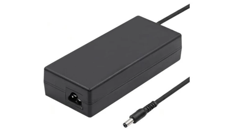 Zasilacz impulsowy: 12VDC, 5A, 5,5/2,1, 60W, 220-240VAC 50797