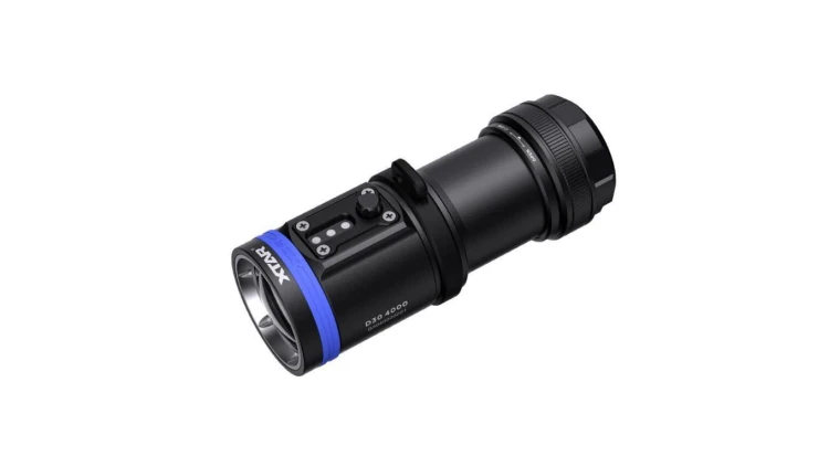 Latarka LED do nurkowania Xtar D30 - 4000lm z UV zestaw z ładowarką i akumulatorami + torba