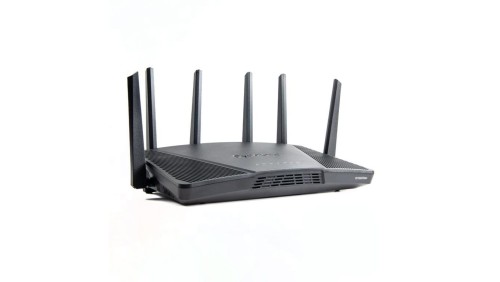 Synology RT6600ax trójzakresowy router mesh WiFi 6, 2.5 GbE RJ-45 Port, Dual WAN, 4x4 MIMO, VLAN