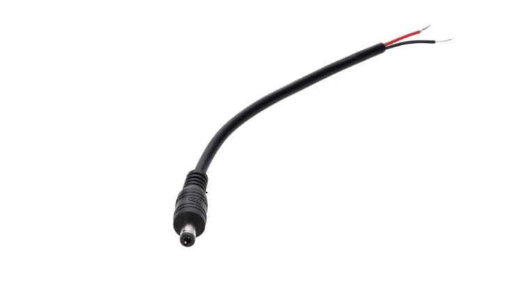 Wtyk DC 5.5x2.1 3A przewód czarny 15cm 22awg