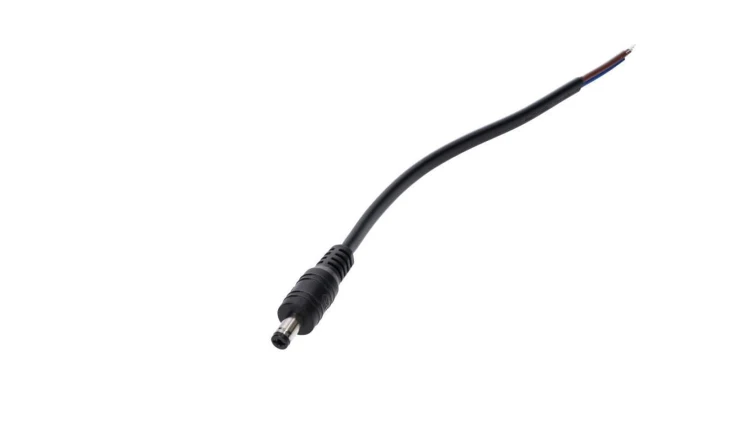 Wtyk DC 5.5x2.1 5A przewód czarny 15cm 18awg
