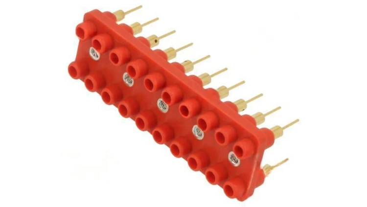 Listwa gniazdowa bananowe 2mm czerwony 60VDC 10A 30VAC 12mm 63.9363-22