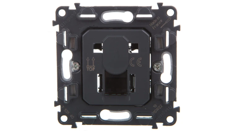 VALENA ALLURE Gniazdo komputerowe pojedyncze RJ45 kat. 5e UTP 753040