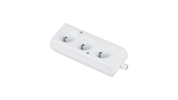 Gniazdo przenośne trzykrotne 16A 2P+Z 250V białe GN-370