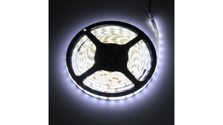 Taśma LED 2835 60 diod/m 24W 4,8W/m 12V IP20 CW 6500K /5m/