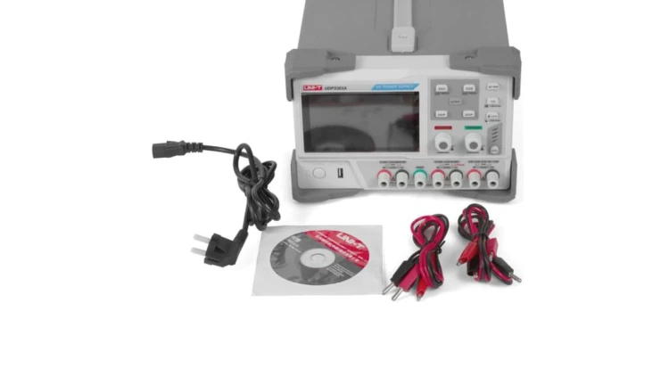Potrójny stabilizowany zasilacz laboratoryjny z płynną regulacją napięcia 2x 0-32V 0-3A + 1,8-5V 3A UDP3303A