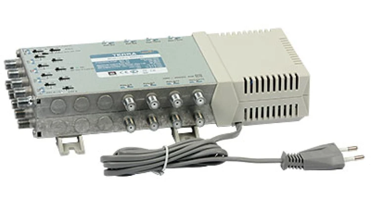 Multiswitch MR-916L TERRA klasa A, 9-wejściowy, 16-wyjściowy z aktywną naziemną