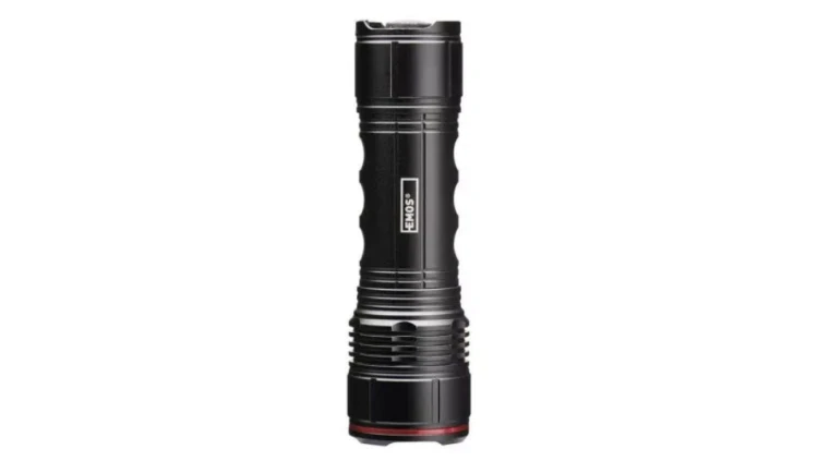 Latarka metalowa LED 500 lm 4× AAA z zoomem P3115