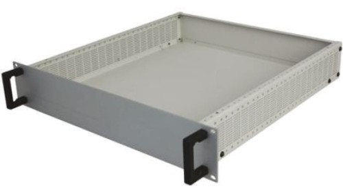 Wzmocniona obudowa do montażu w szafie, 3U, wentylowana, 133 x 483 x 466mm