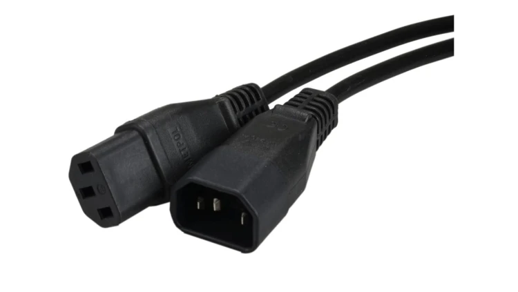 Przedłużacz zasilający 230V IEC320 C14/ C13 5m czarny