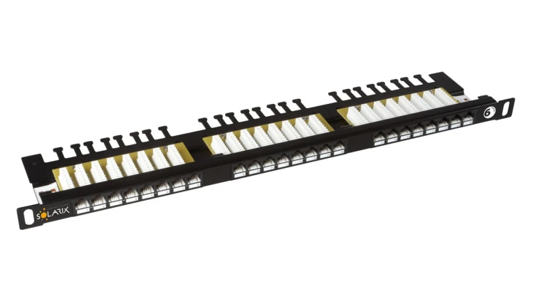 Patch Panel Solarix 24xRJ45 CAT6 UTP z wspornikiem czarny 0,5U SX24HD-6-UTP-BK