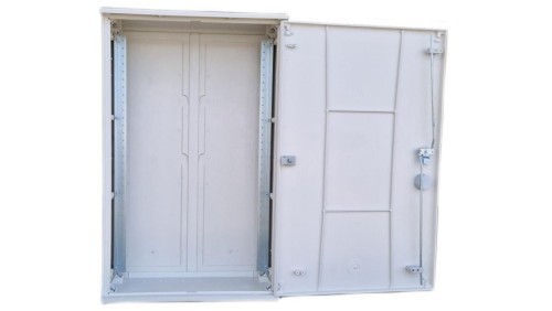 Rozdzielnica elektryczna, obudowa termoutwardzalna z kątownikami typ OZ 53x80 99-327