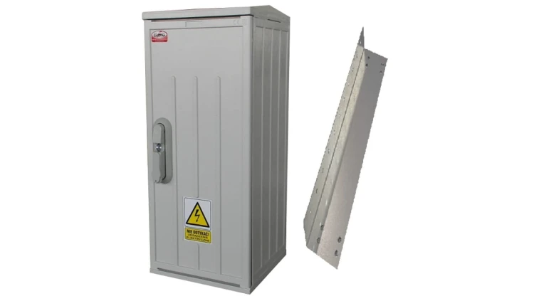 Rozdzielnica elektryczna, obudowa termoutwardzalna z kątownikami typ OZ 26x60 93-269