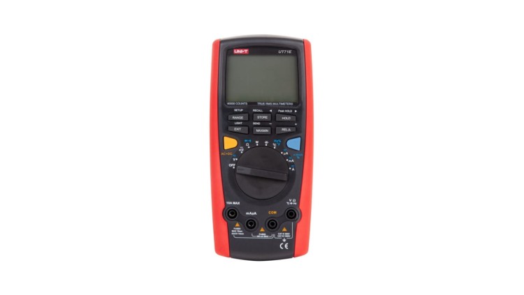 Miernik uniwersalny UT71E
