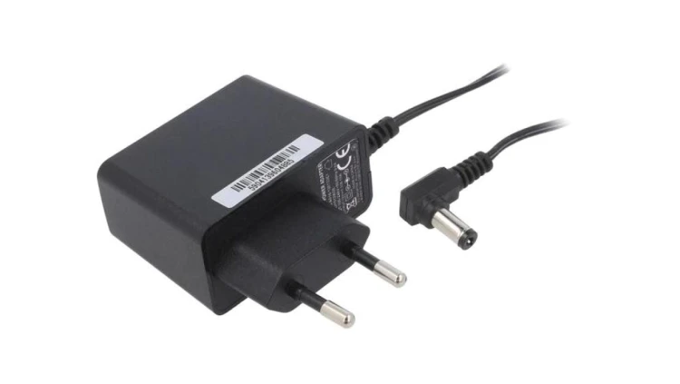 Zasilacz impulsowy stałonapięciowy 12VDC 1,33A 15W wtyczkowy PRO1512W2E-2155LCN