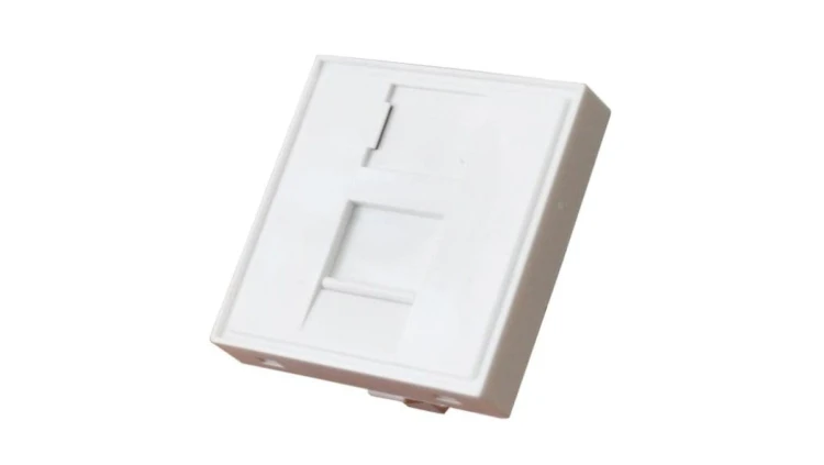 Adapter 45x45 z przesłoną ALANTEC OS003