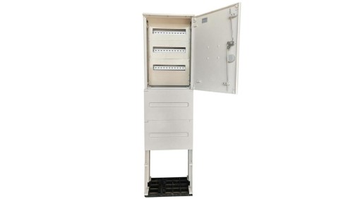 RT 40x60 3xTH z fundamentem obudowa termoutwardzalna 400x600x250 3x16 modułów IP 44 rozdzielnia elektryczna złącze kablowe