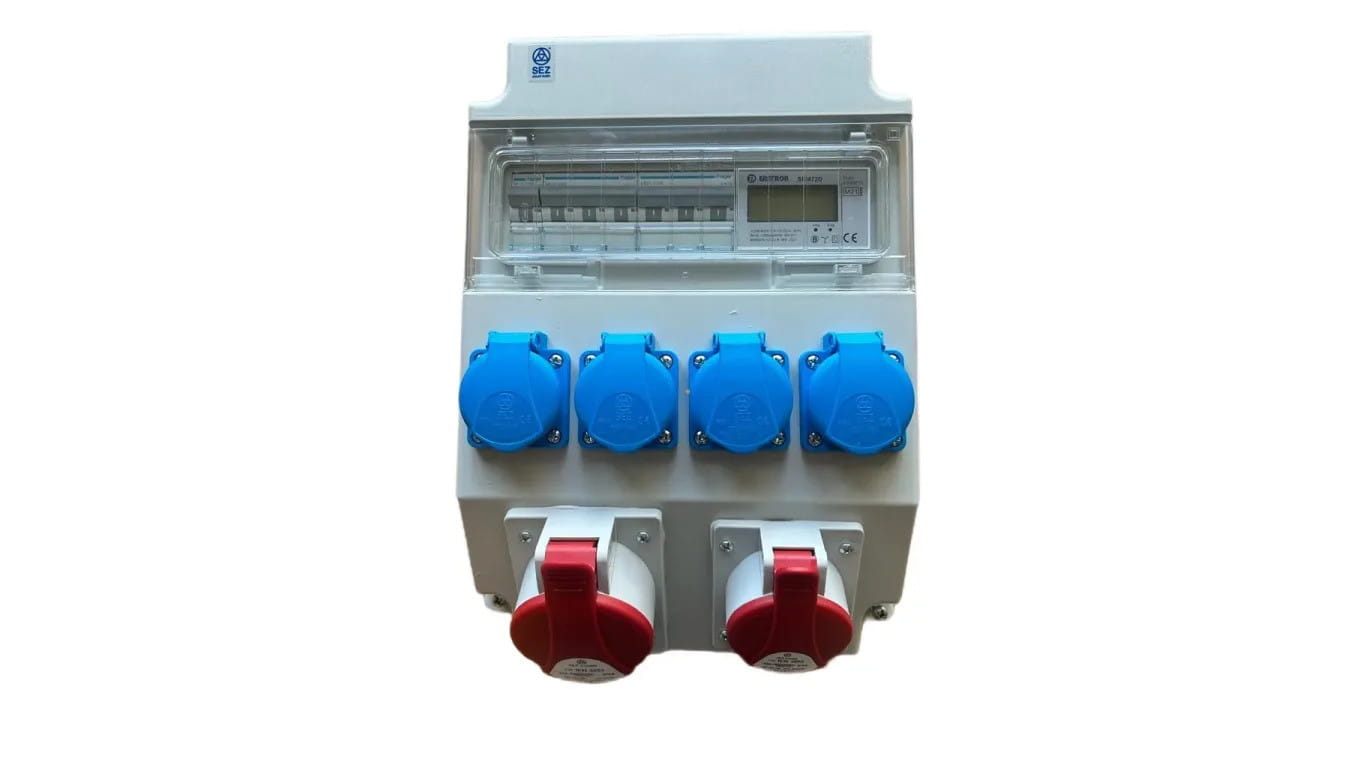 Rozdzielnica elektryczna CEE 32A 16A 4x 230V z bezpiecznikami HAGER / licznik energii 97H-2